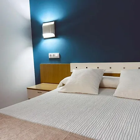 Hotel La 2*