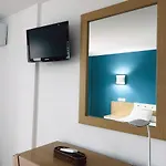 La Hotell 2*