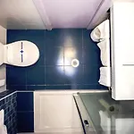 La 2*