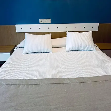La Hotel 2*