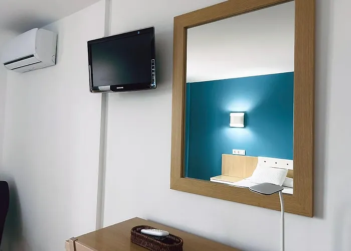 La Hotel 2*